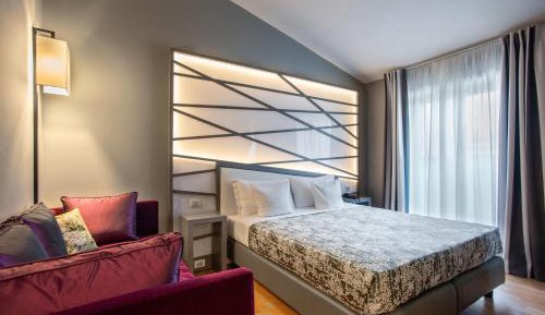 Superior Double or Twin Room with Terrace