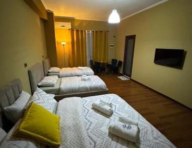 Classic Quadruple Room