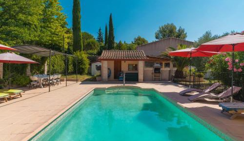 Villa with Garden View