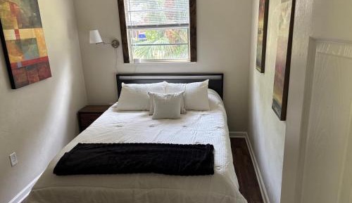 Double or Twin Room with Bathroom