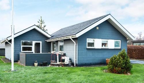 Two-Bedroom Holiday Home