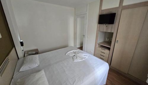 One-Bedroom Apartment - Non-Smoking