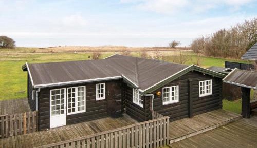 Two-Bedroom Holiday Home