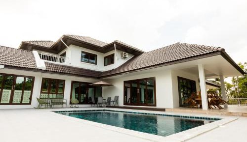 Three-Bedroom Villa