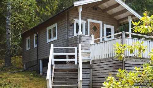 One-Bedroom Holiday Home