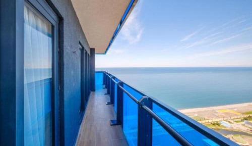 Two-Bedroom Deluxe Apartment