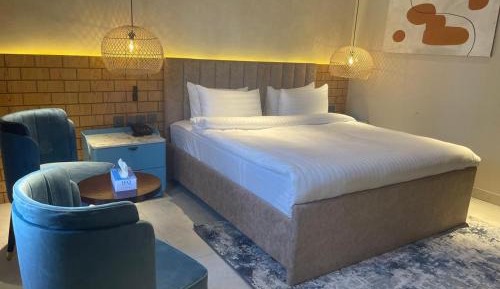 Standard Family Room