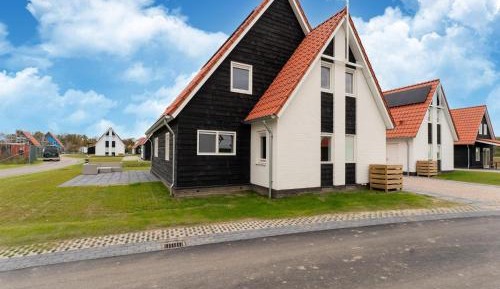 Six-Bedroom Holiday Home