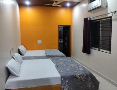 Deluxe Quadruple Room