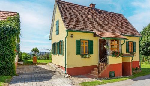 Two-Bedroom Holiday Home