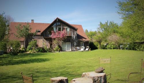 One-Bedroom Holiday Home