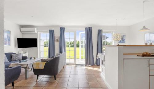 Three-Bedroom Vacation Home 