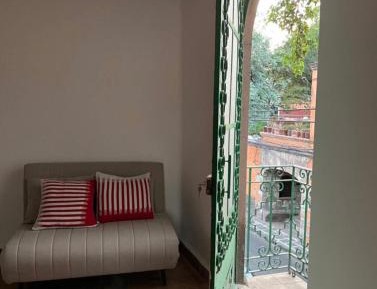 Room #1394159504