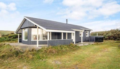 Two-Bedroom Holiday Home