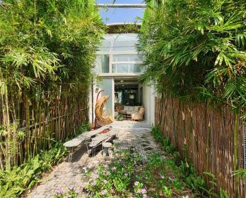 Family Room with Lake View