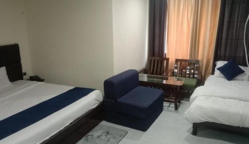 Triple Room with Balcony