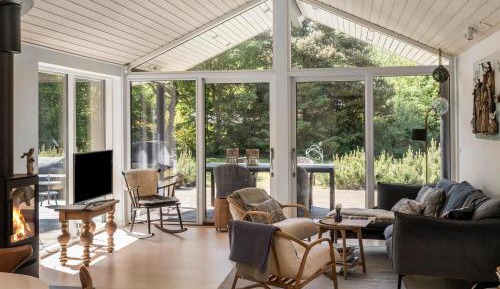 Three-Bedroom Holiday Home 