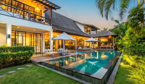 Villa with Private Pool