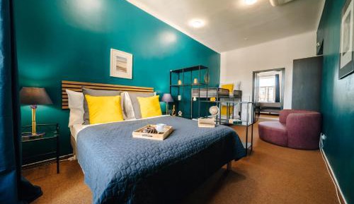 Three-Bedroom Superior Apartment