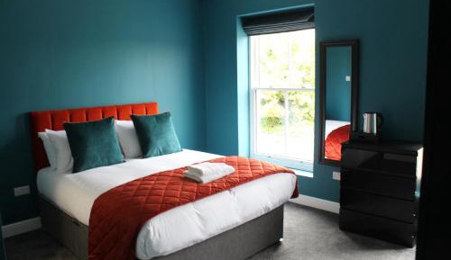 Deluxe King Room