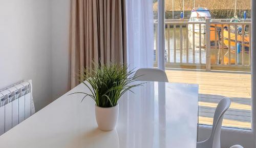 Holiday Home 2