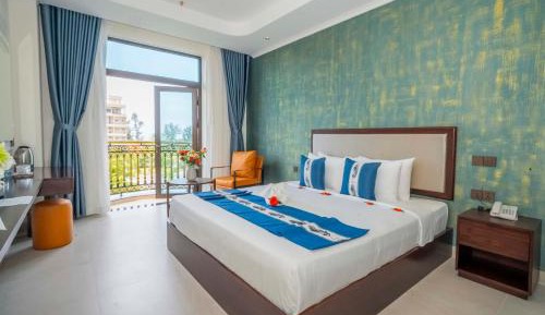 Deluxe Double Room with Sea View