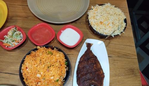 Deluxe Double Room (2 Adults + 1 Child)