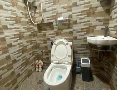 Double Room with Private Bathroom
