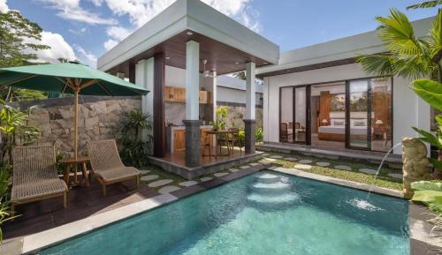 One -Bedroom Private Pool Villa with Jungle View              