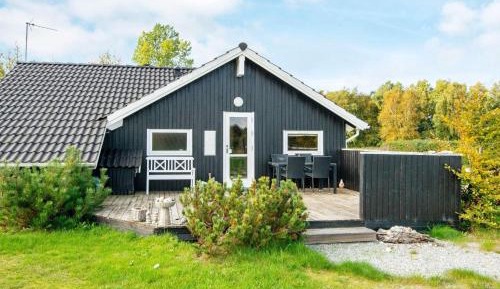 Two-Bedroom Holiday Home