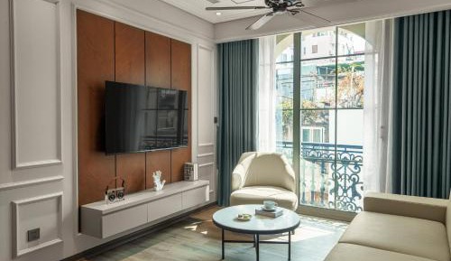 Two-Bedroom Deluxe Apartment