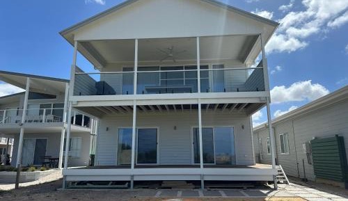 Five-Bedroom Holiday Home