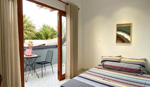 Queen Room with Balcony