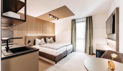 Doppelzimmer mit Küche und Bad