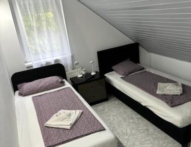 Twin Room with Private Bathroom