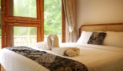 Room #1369808101