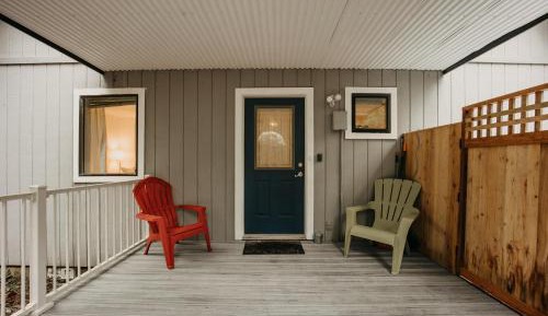 Four-Bedroom Cabin