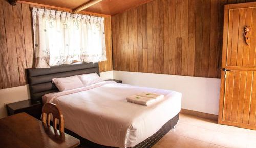 One-Bedroom Bungalow