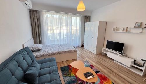 Studio Apartment with Balcony