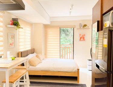 Studio with Garden View