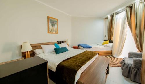 Family Room with Side Sea View