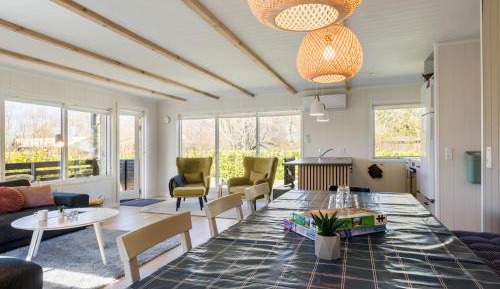 Three-Bedroom Holiday Home 