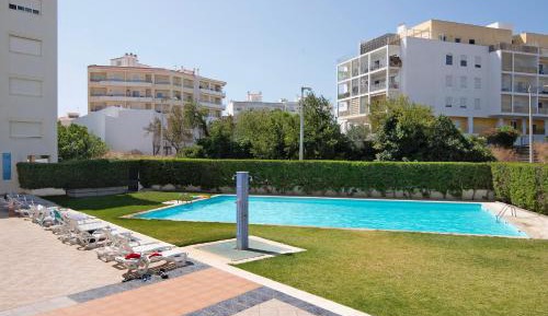 Superior One-Bedroom Apartment with Balcony