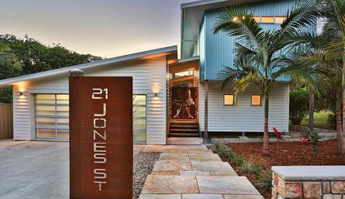 Studio Apartment with Sea View