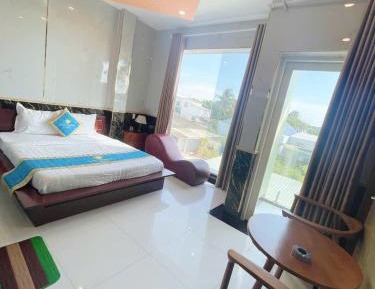 King Room with Balcony