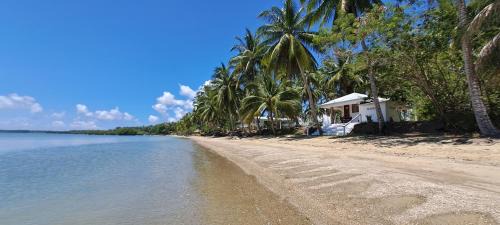 Villa - Beach Front