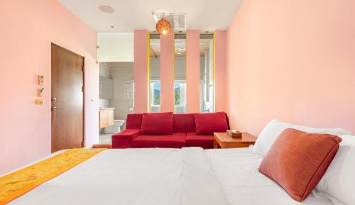 Deluxe Double Room with Bath
