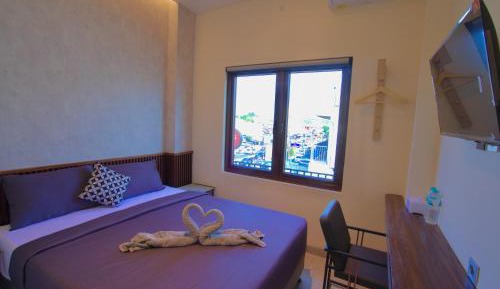 Double Room with Mountain View