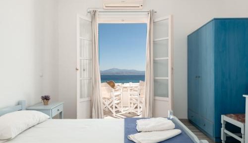 Studio with Sea View