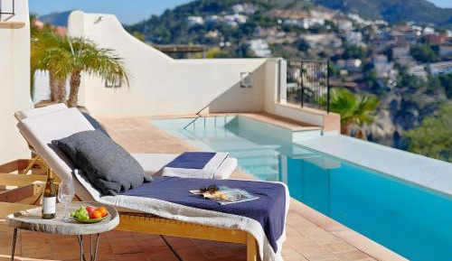Villa with Sea View